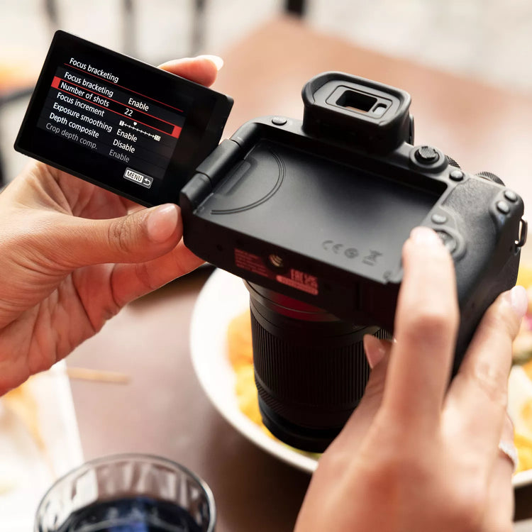 Canon EOS R10 Body – mirrorless APS-C 24.2 MP 4K 60p