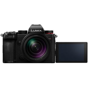 Panasonic Lumix S5D kit con obiettivo 28–200mm F4–7.1 Macro mirrorless full frame 24 MP L-Mount 4K 5.9K video