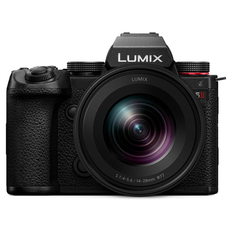 Panasonic Lumix S5 MII kit con obiettivo 28–200mm F4–7.1 MACRO O.I.S. mirrorless full frame 24 MP L-Mount 6K