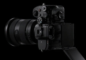 Sony Alpha A7R V Body – mirrorless full frame 61 MP con AI autofocus e video 8K