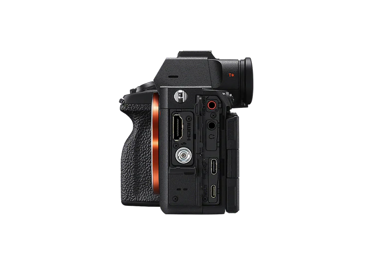 Sony Alpha A7R V Body – mirrorless full frame 61 MP con AI autofocus e video 8K