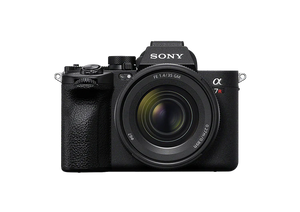 Sony Alpha A7R V Body – mirrorless full frame 61 MP con AI autofocus e video 8K