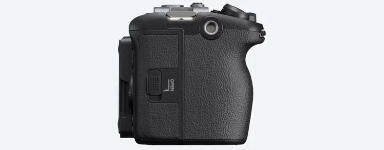 Sony FX3A Full-Frame Cinema Line Body – videocamera professionale 4K 120p con maniglia XLR per audio avanzato