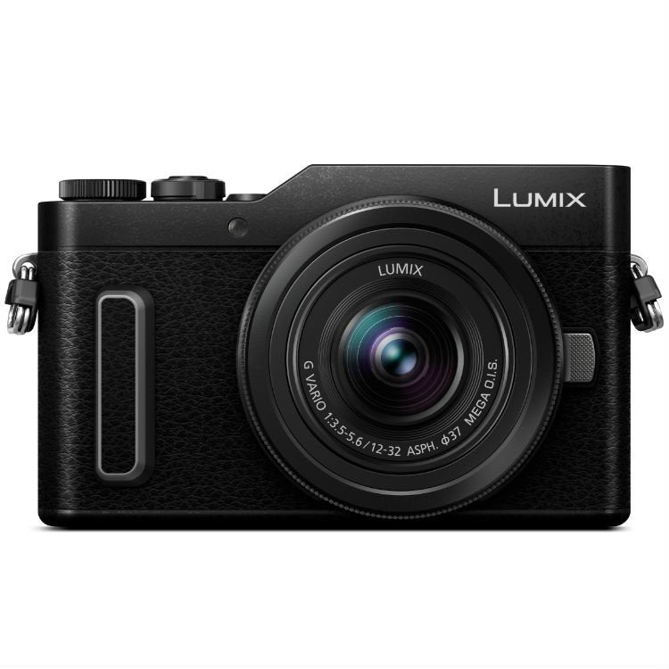 Panasonic DC-GX880 System Camera in black + Panasonic MFT 12-32mm F/3.5-5.6 Lumix G Vario Lens in black