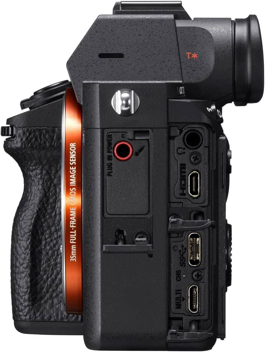 Sony Alpha A7 Mark III Kit FE 28-70mm OSS mirrorless full frame