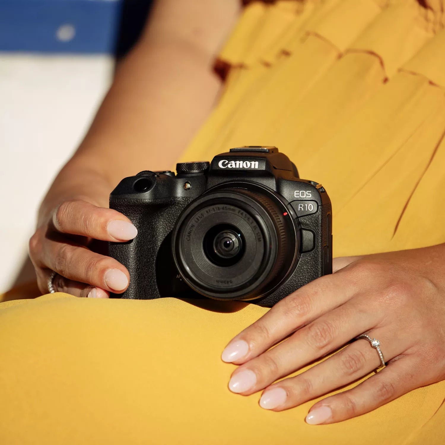 Canon EOS R10 Body – mirrorless APS-C 24.2 MP 4K 60p