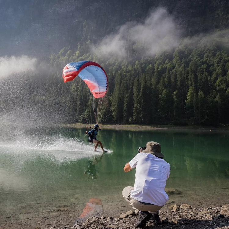 Canon EOS R6 Mark II + RF 24-105 mm F4 L IS USM mirrorless full frame Serie L professionale