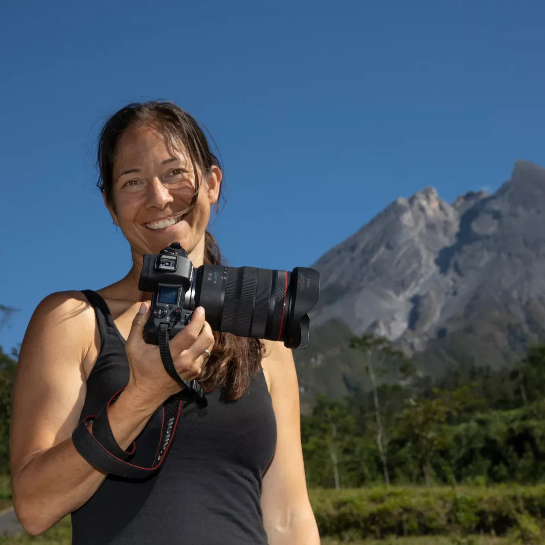 Canon RF 15–35mm F2.8L IS USM – zoom grandangolare professionale Serie L full frame