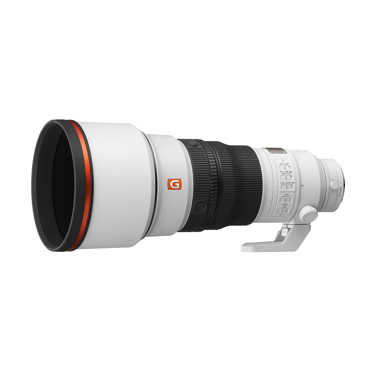Sony FE 300mm f/2.8 GM OSS visto dal davanti con il paraluce ALC-SH175 montato e la ghiera arancione G Master in evidenza