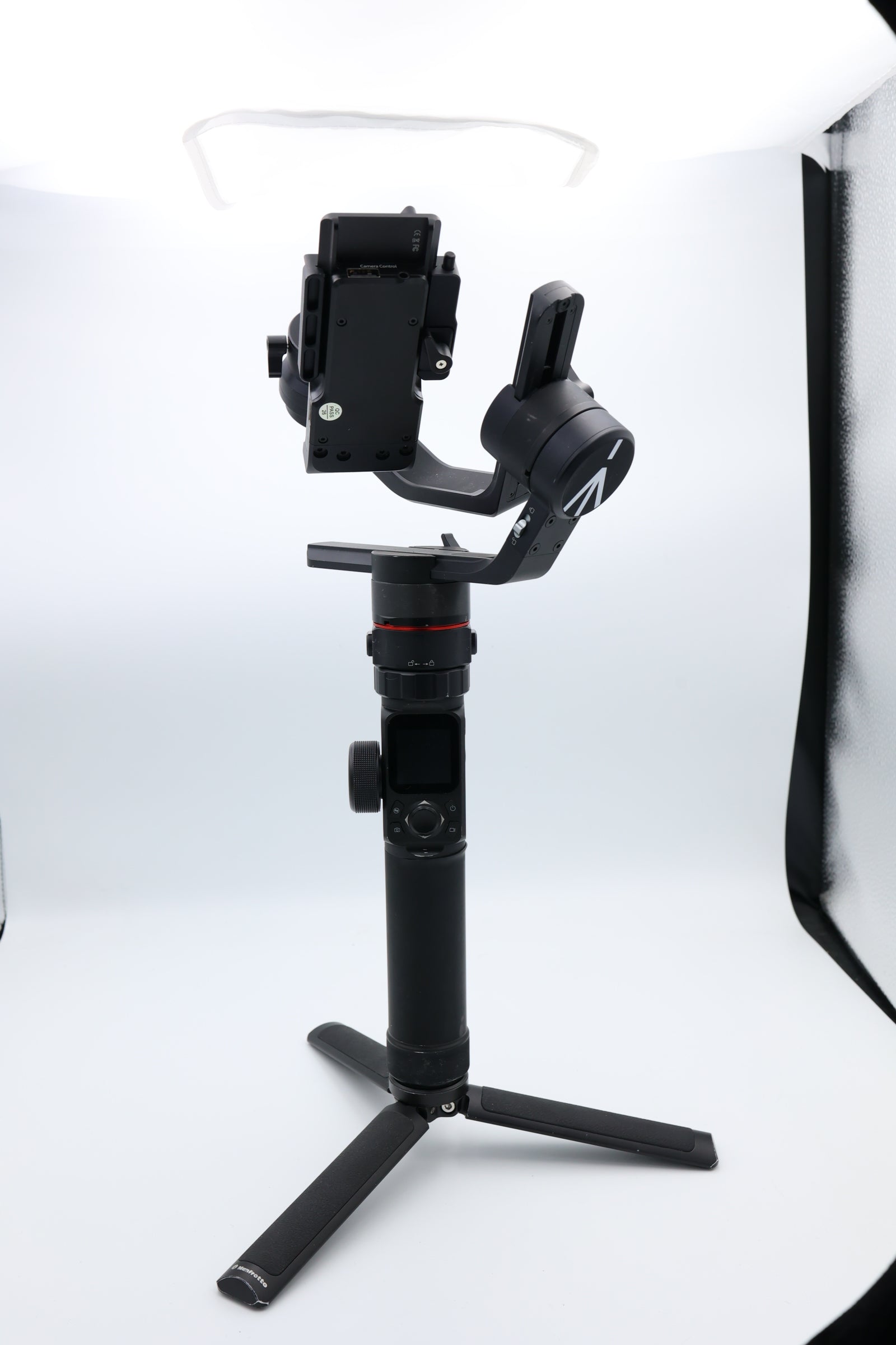 Manfrotto MVG460 usato con valigia rigida