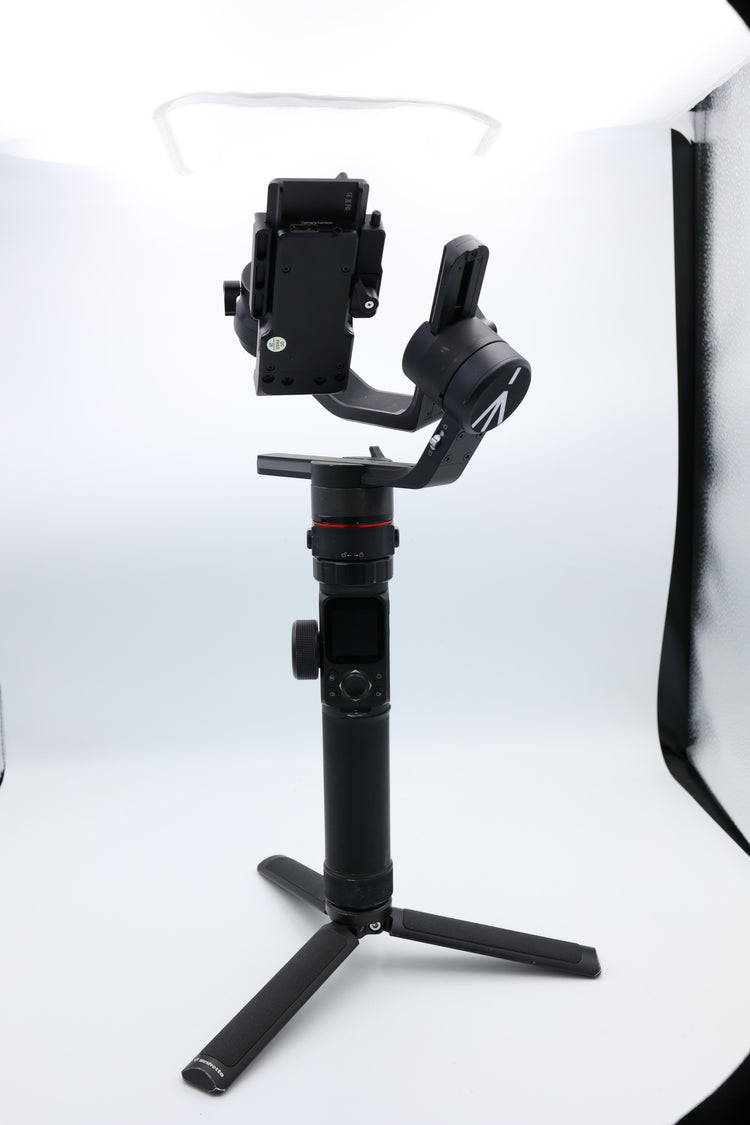 Manfrotto MVG460 usato con valigia rigida