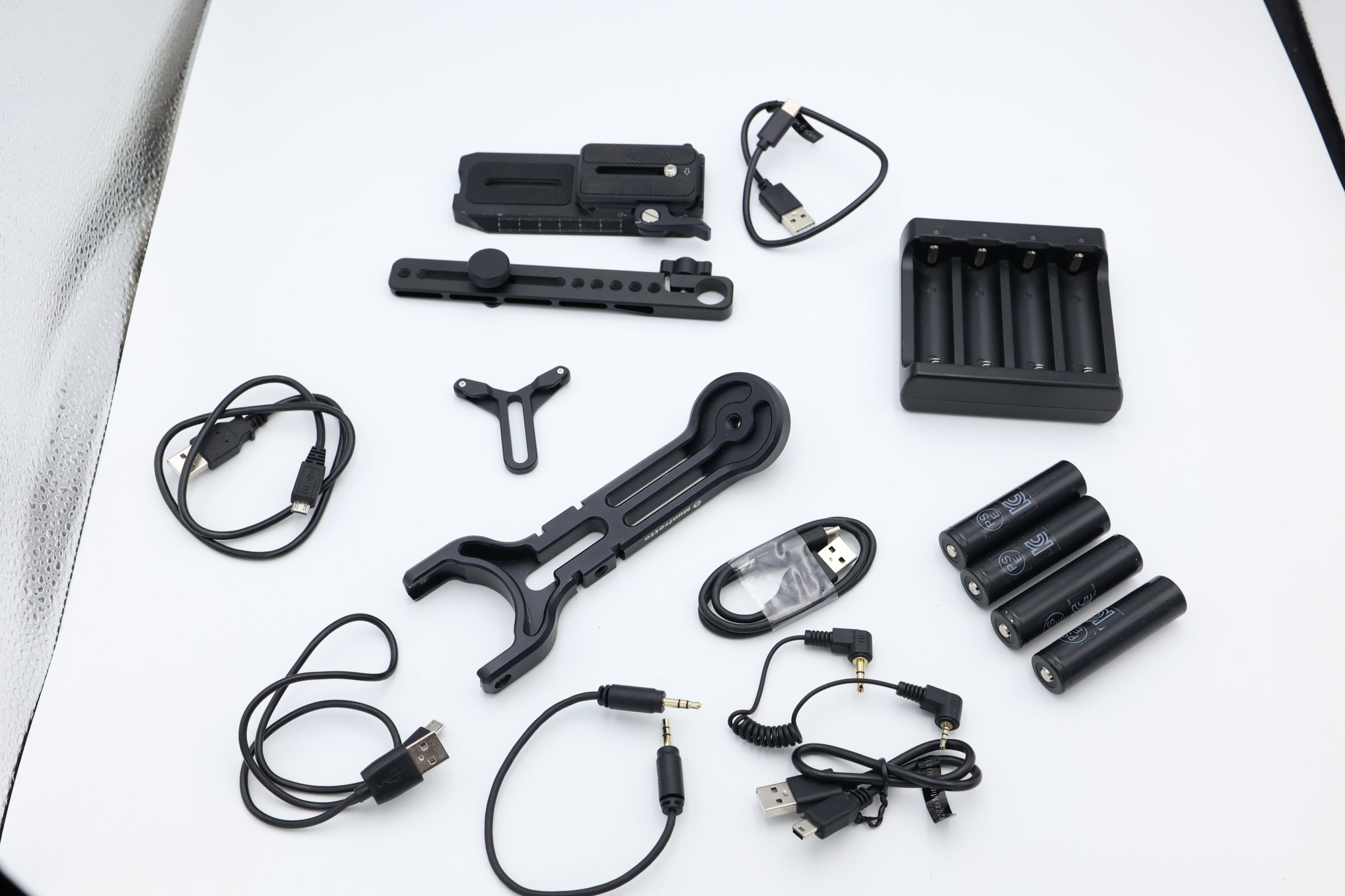 Manfrotto MVG460 usato con valigia rigida