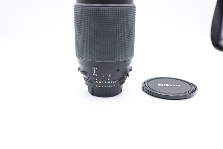 Nikon AF NIKKOR 80-200mm f/2.8 usato