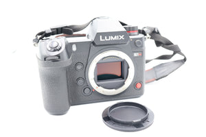Panasonic Lumix S1H usata