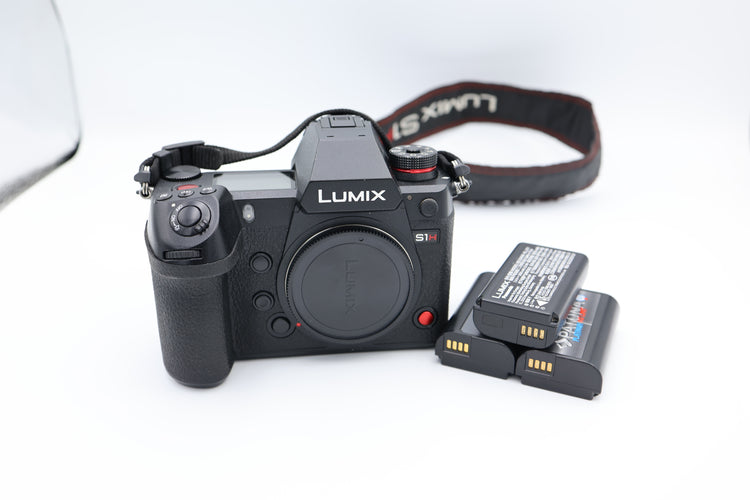 Panasonic Lumix S1H usata