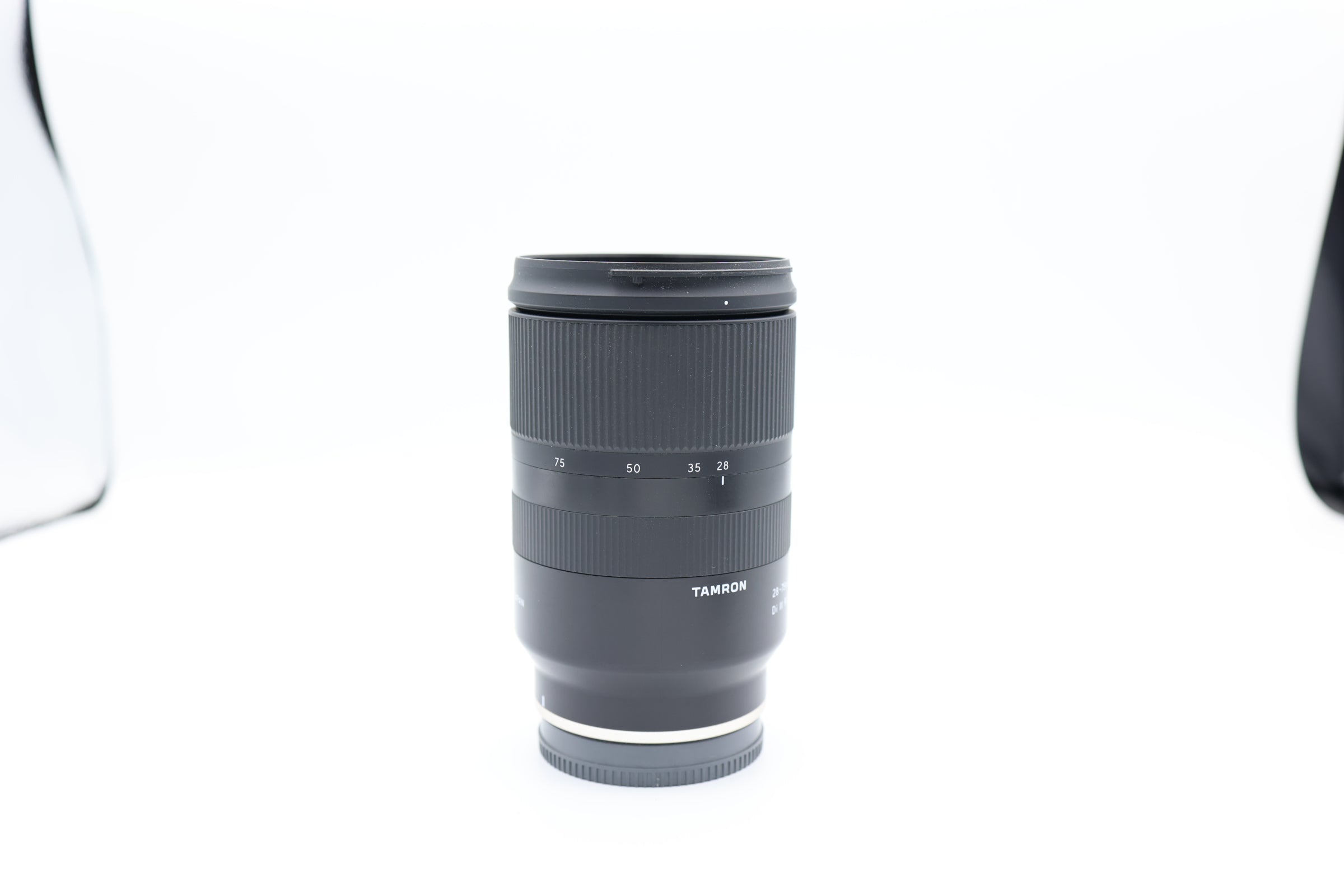 Tamron 28-75mm f/2.8 Di III RXD per Sony usato