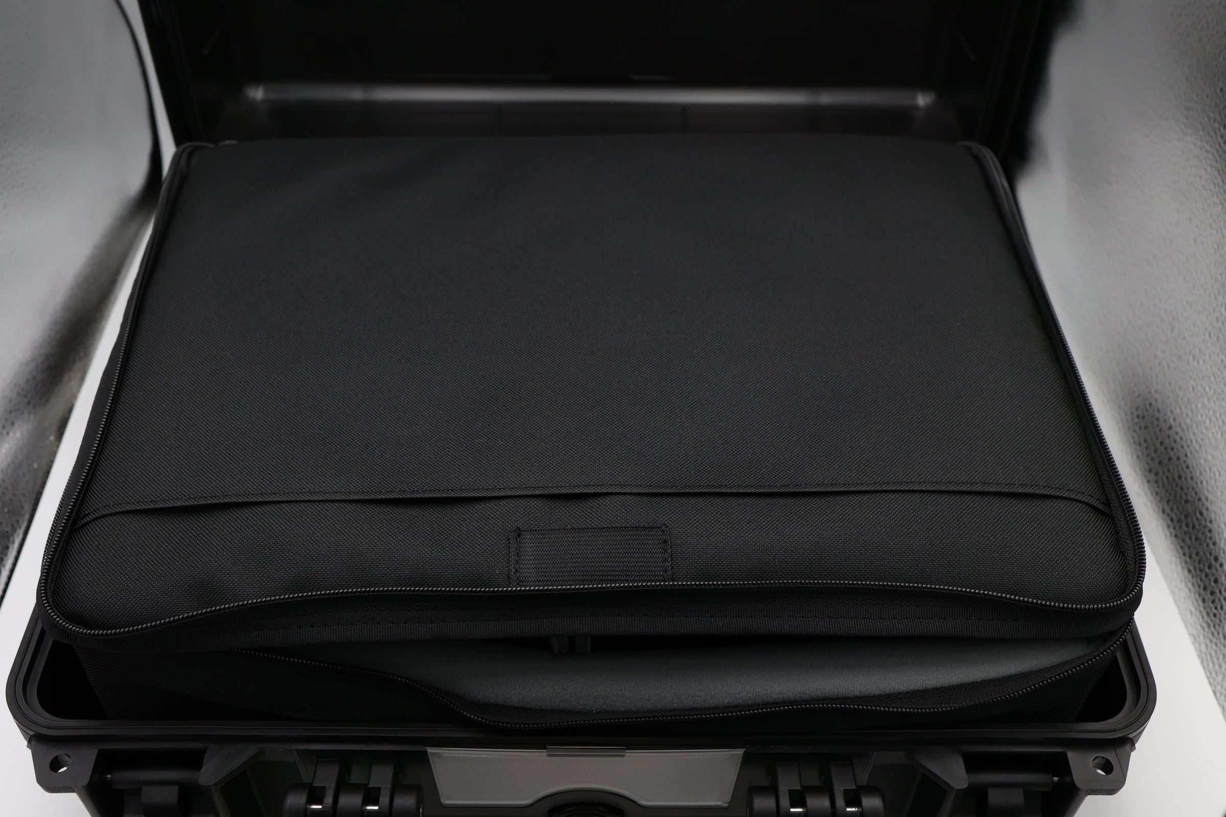 Valigia rigida Nikon by HPRC con interni imbottiti