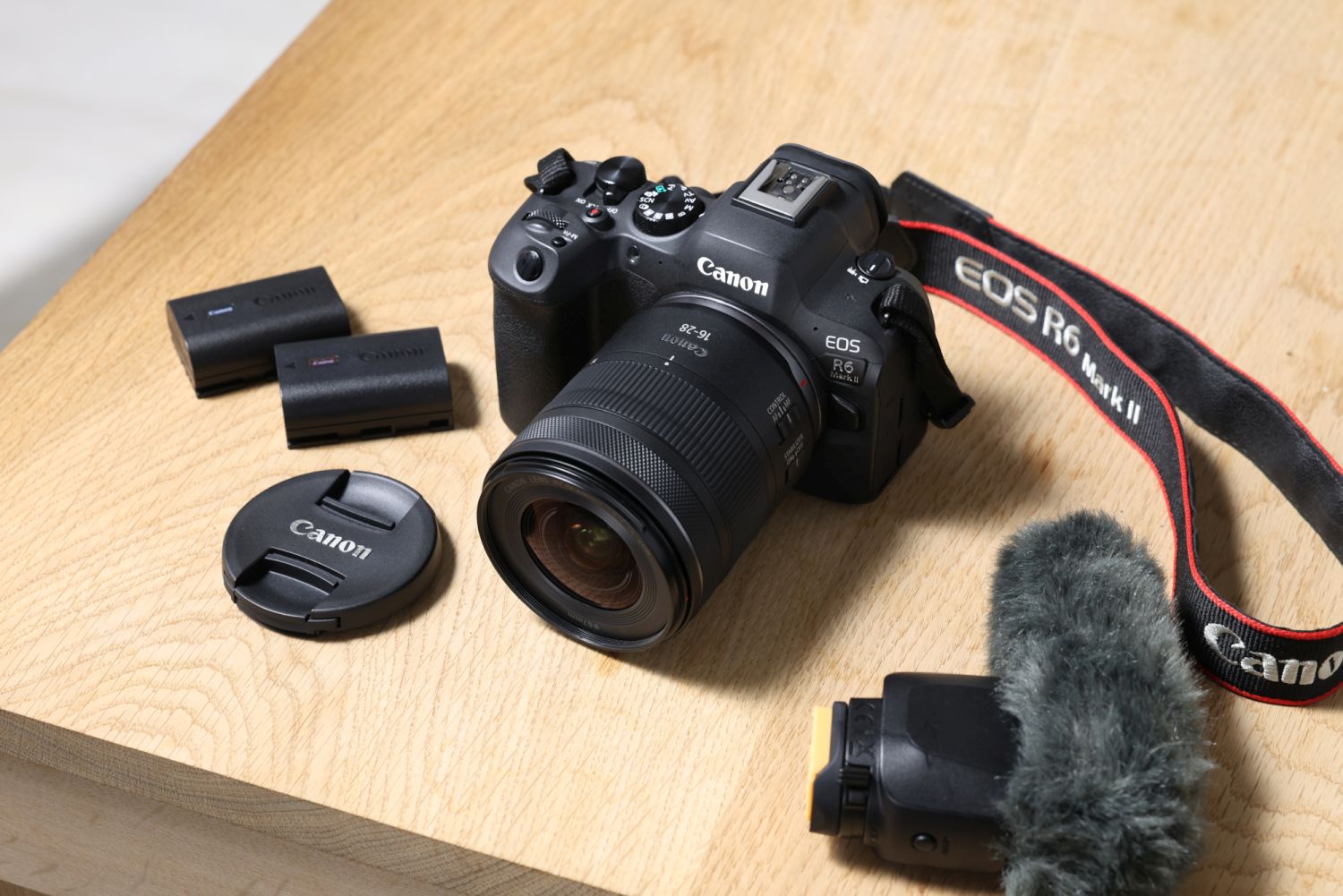 Canon RF 16-28mm f2.8 IS STM