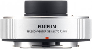 Fujifilm XF200mm F2 R LM OIS WR + Fujinon XF1.4X TC F2 WR