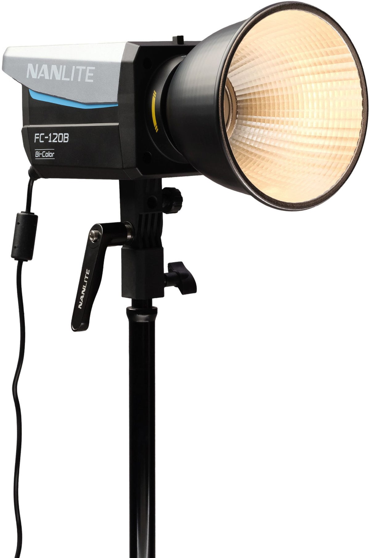 NANLITE FC-120B bi-color reportage and studio spotlight