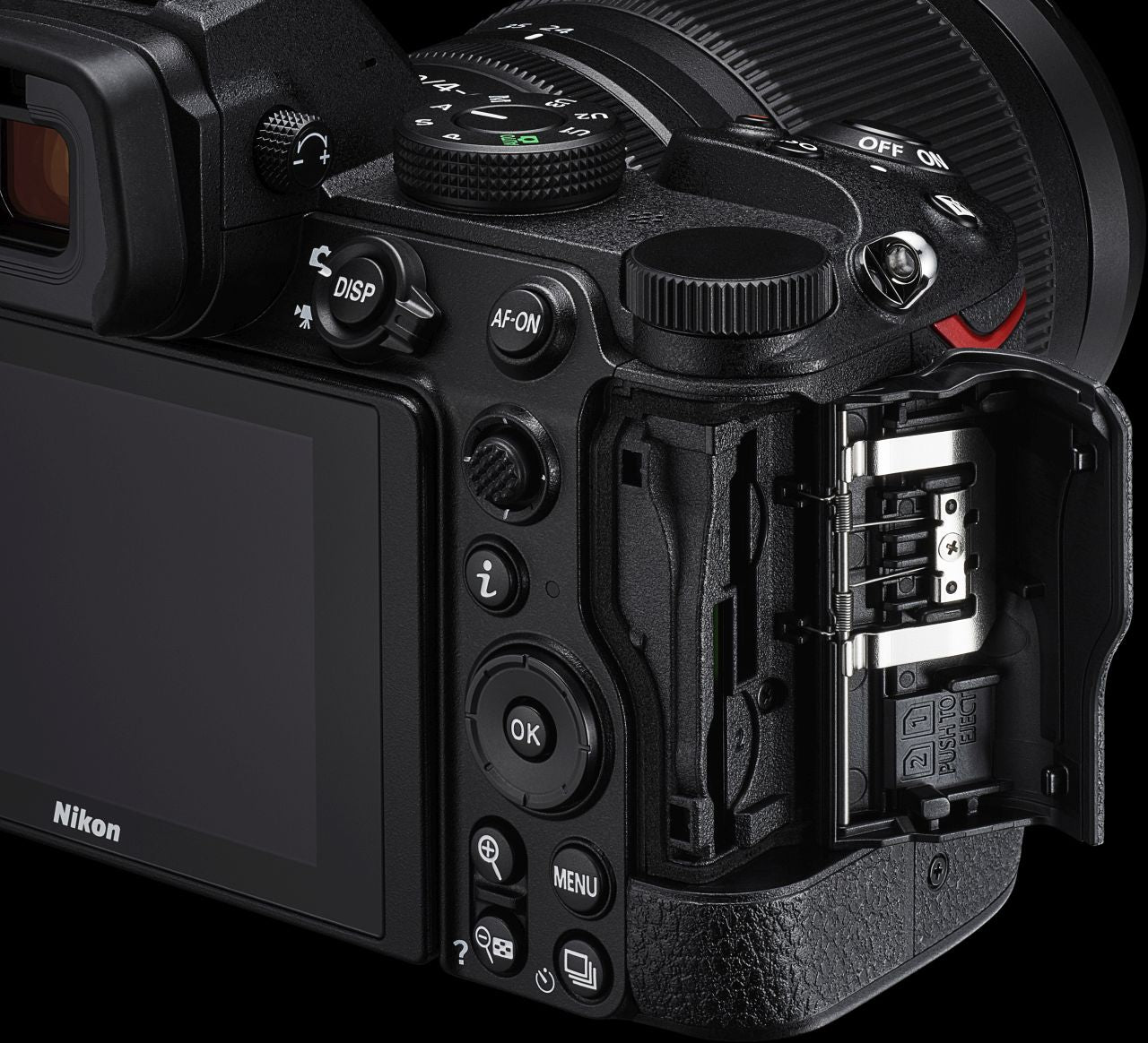 Nikon Z5 + Tamron 35-150mm f/2.0-2.8 Di III VXD