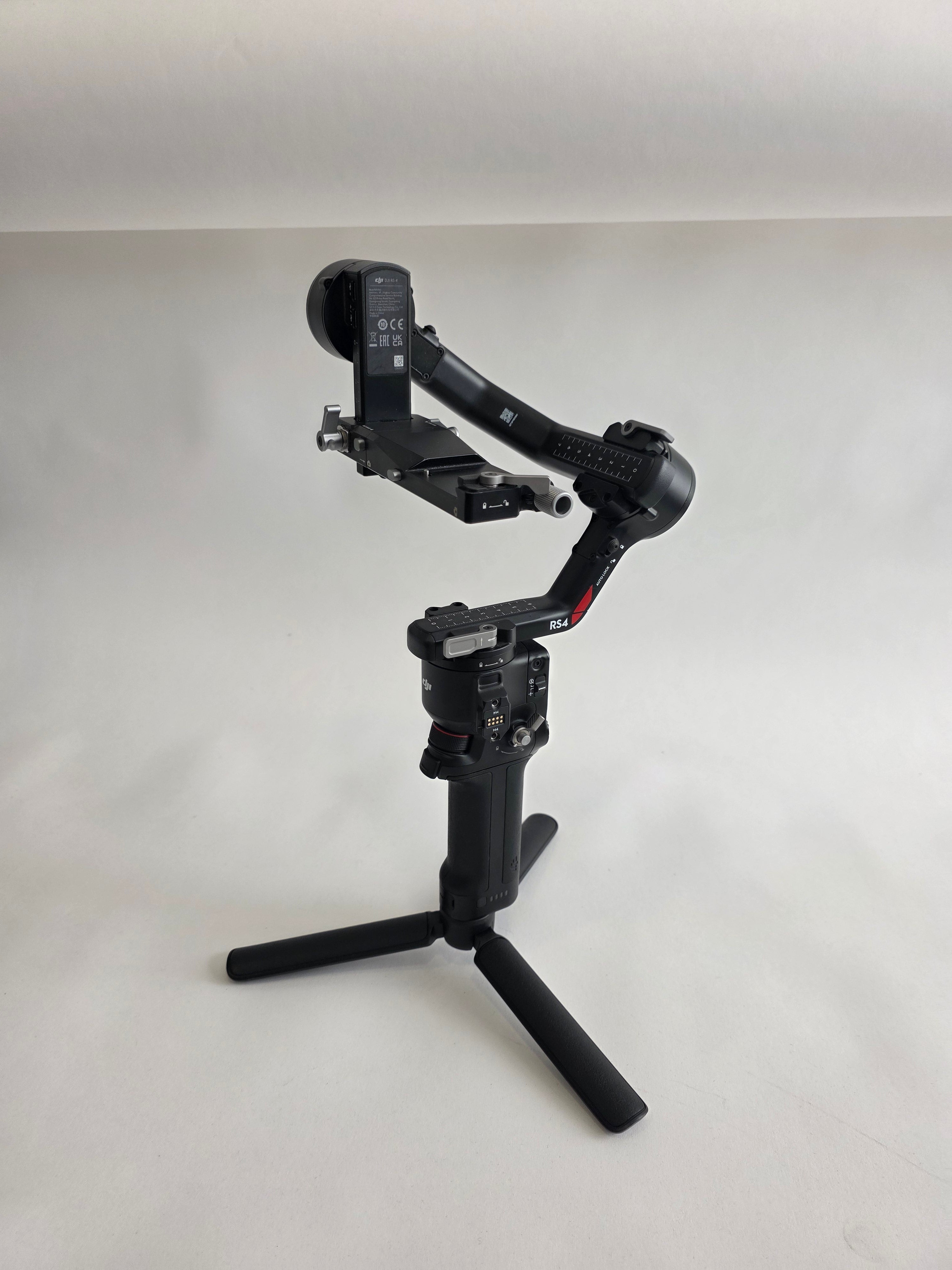 DJI RS 4 usato stabilizzatore gimbal 3 assi per mirrorless e reflex - Giordano Photo