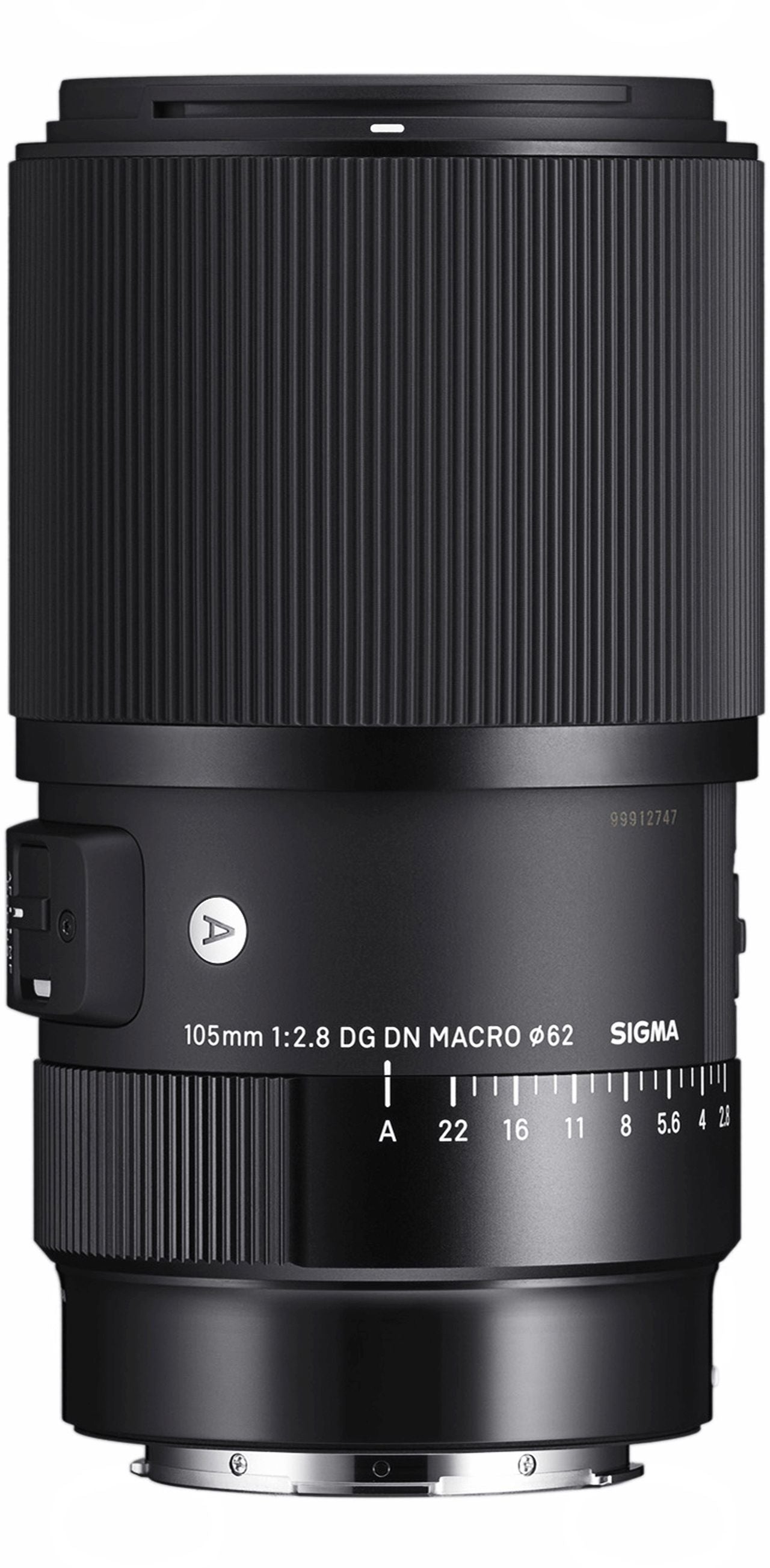 Panasonic DC-S9 black + Sigma 105mm f/2.8 DG DN Macro (A)