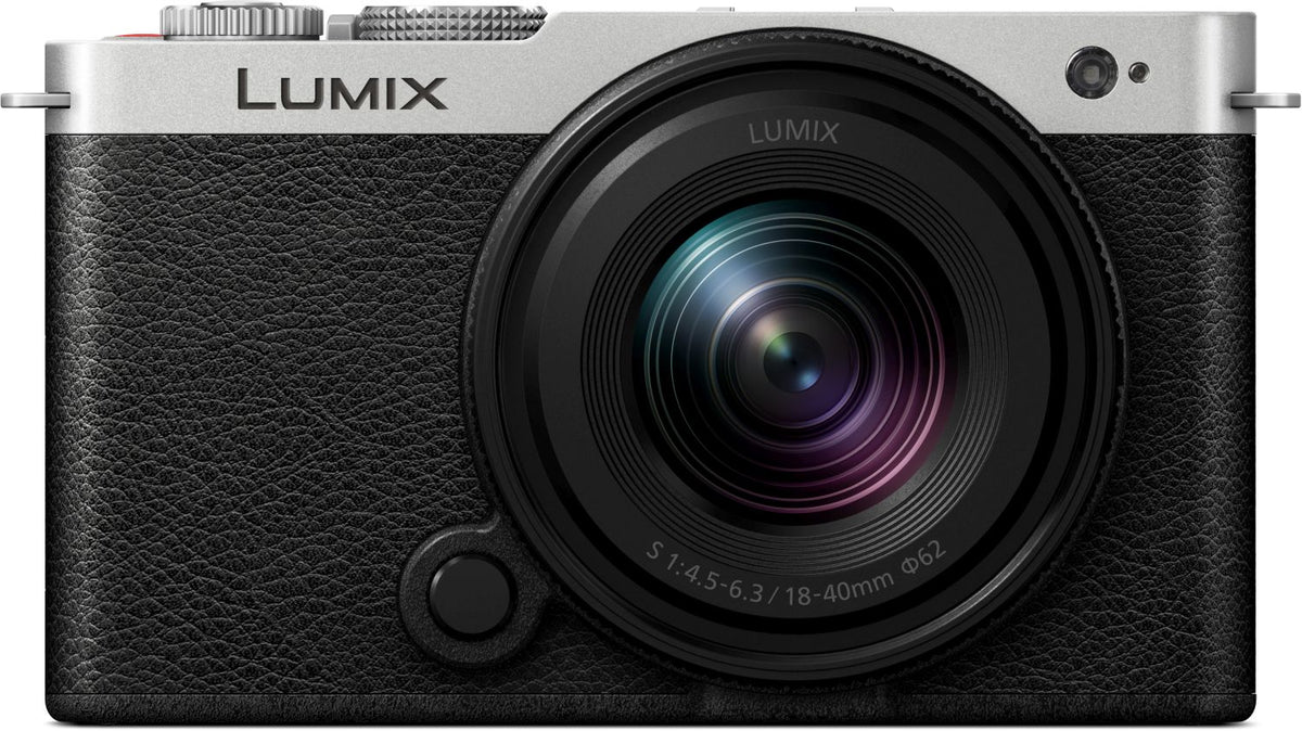 Panasonic DC-S9 silver/black + 18-40mm + Sigma 100-400mm