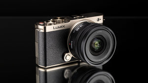 Panasonic Lumix DC-S9 + S 18-40mm titanium/black Limited Edition