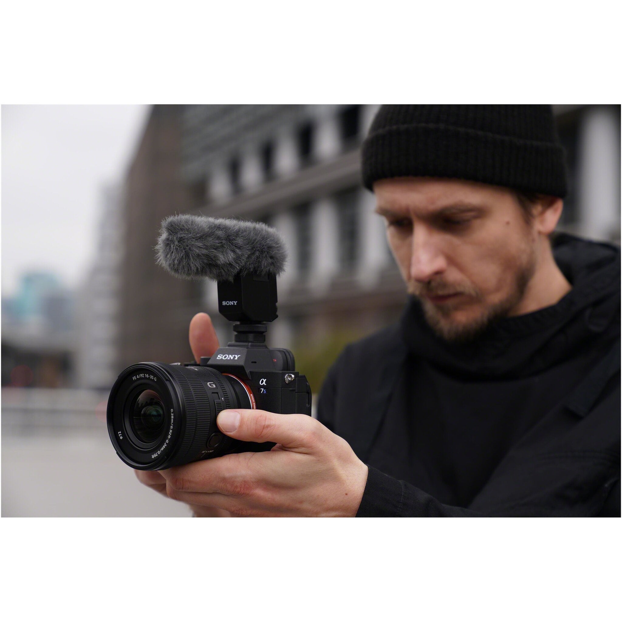 Sony FE PZ 16-35mm f4 G (SELP1635G) obiettivo zoom
