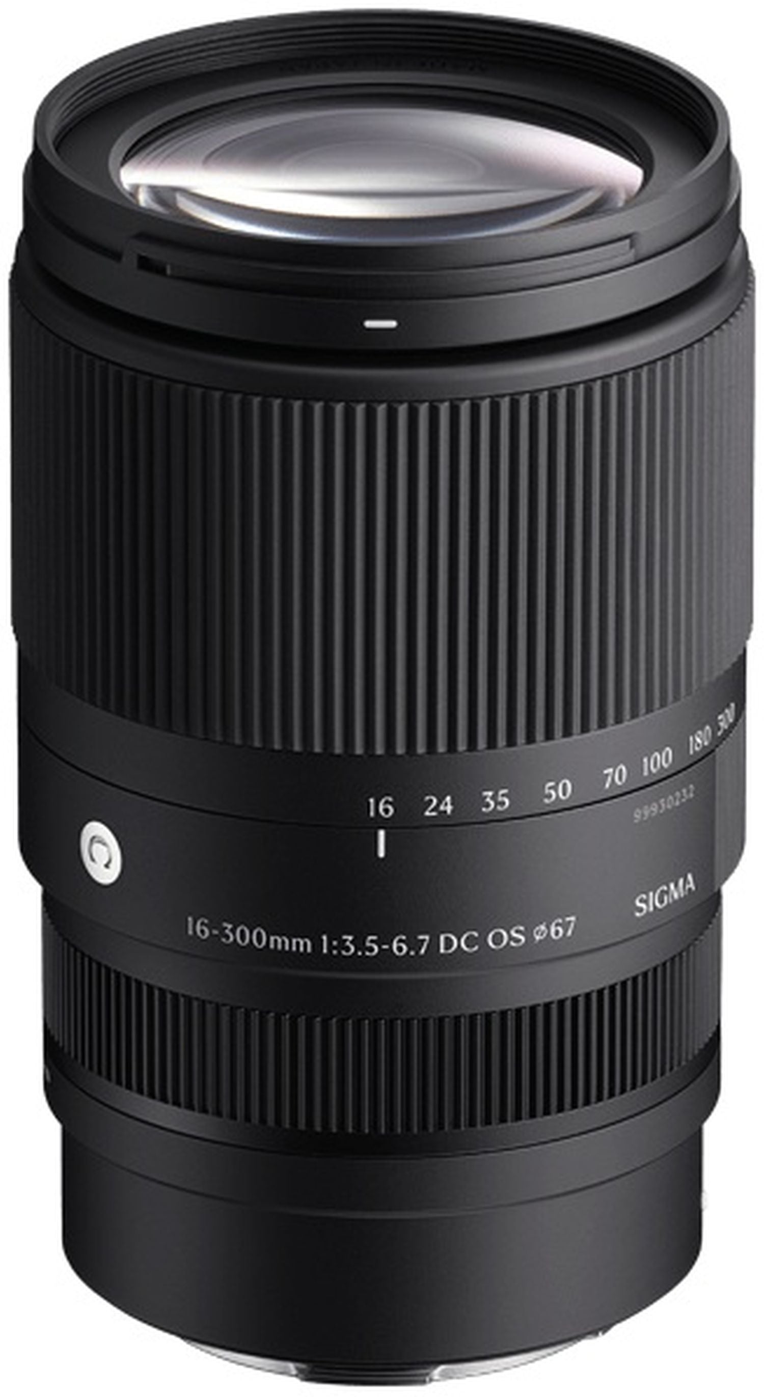 Sony Alpha 6400 + Sigma 16-300mm f/3.5-6.7 DC OS (C)
