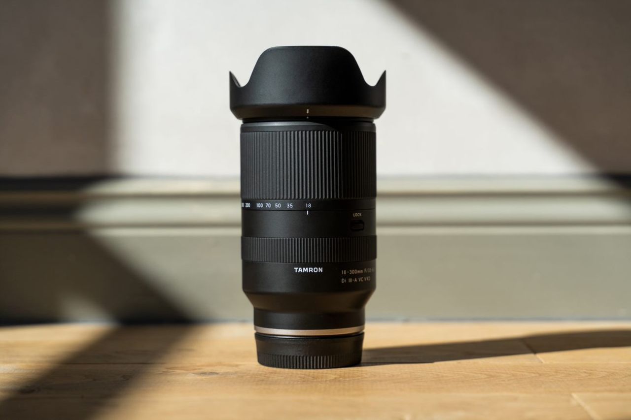 Sony Alpha ILCE-6400 + Tamron 18-300mm f/3.5-6.3 Di III-A VC VXD