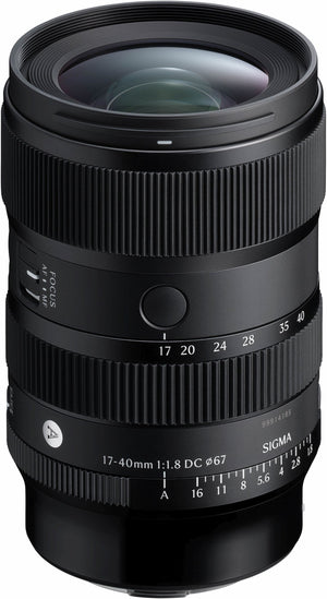 Sony Alpha ILCE-6700 + Sigma 17-40mm f1.8 DC (A)