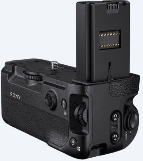 Sony Alpha ILCE-7 III (ILCE7M3) + Battery Grip VG-C3EM
