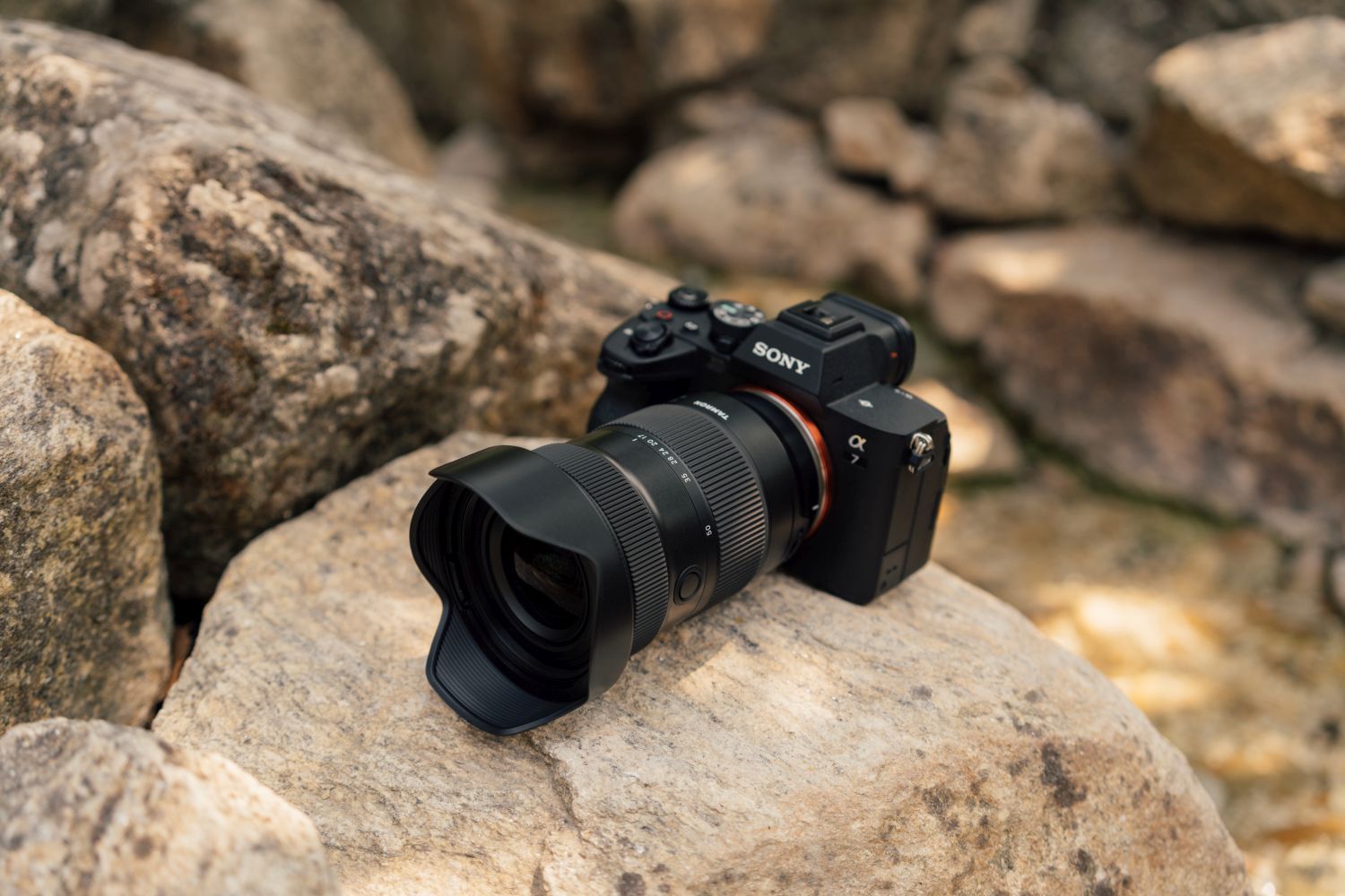 Tamron 17-50mm f/4.0 Di III VXD Sony E-mount