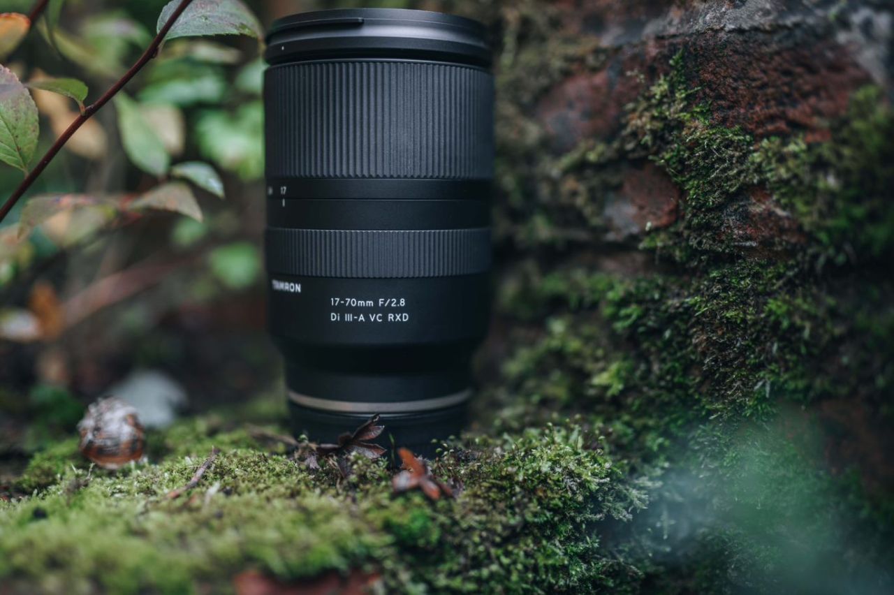 Tamron 17-70mm f/2.8 Di III-A VC RXD