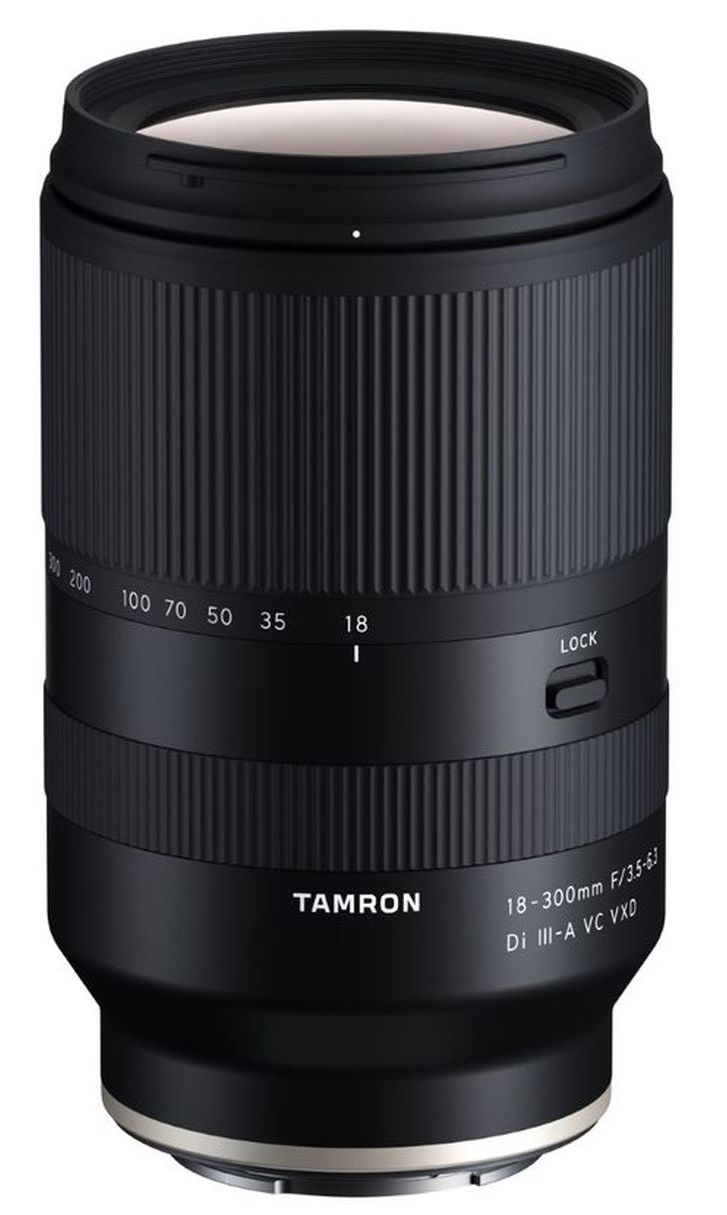 Tamron 18-300mm f/3.5 6.3 Di III A VC VXD Sony E Mount