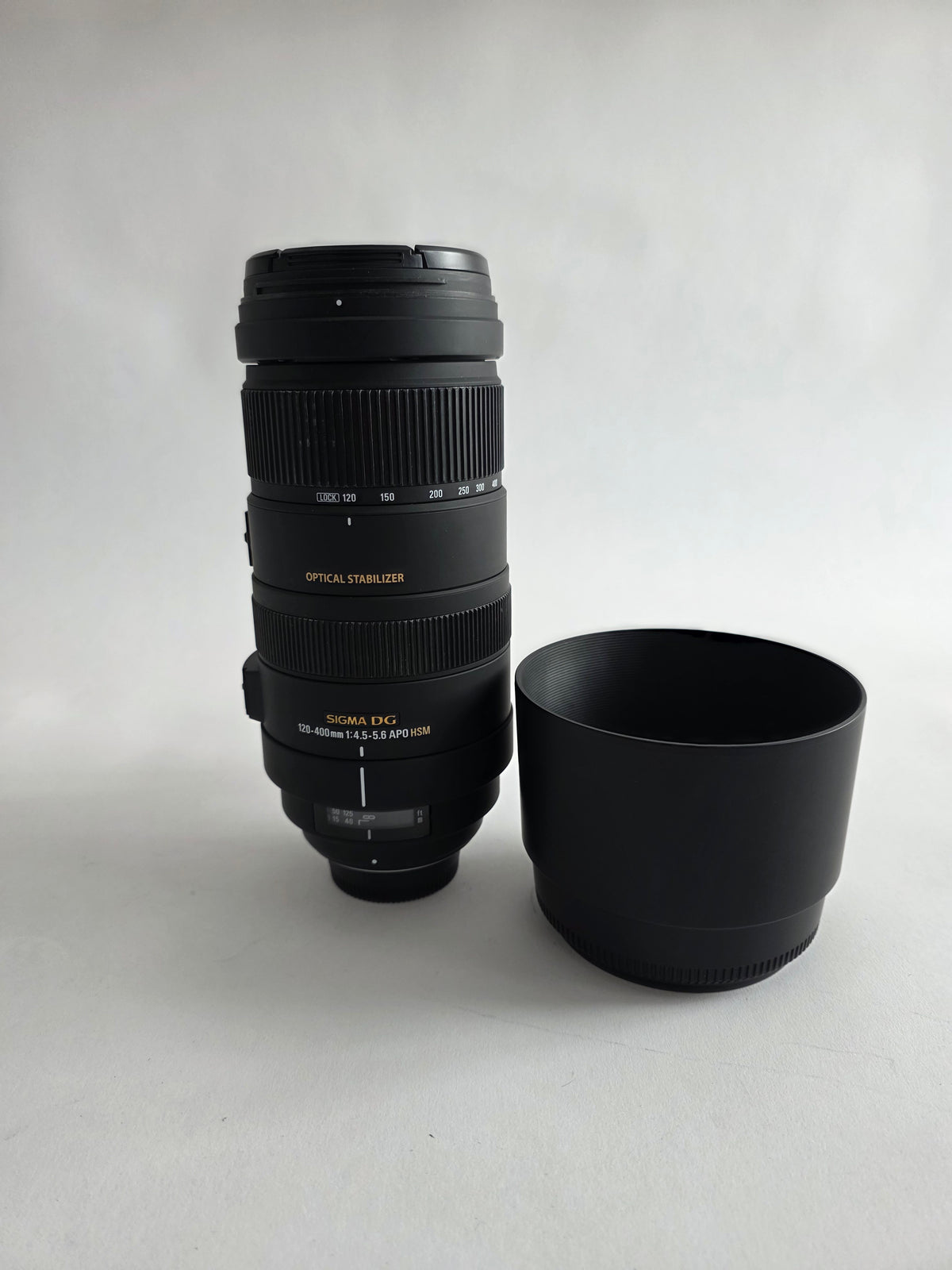 Sigma 120-400mm f/4.5-5.6 APO DG OS HSM usato per Nikon Reflex con paraluce - Giordano Photo