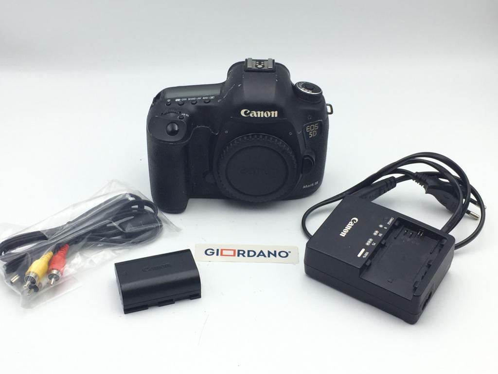 [Usato Garanzia 2 Anni] Canon EOS 5D III Body + Battery Grip BG-E11