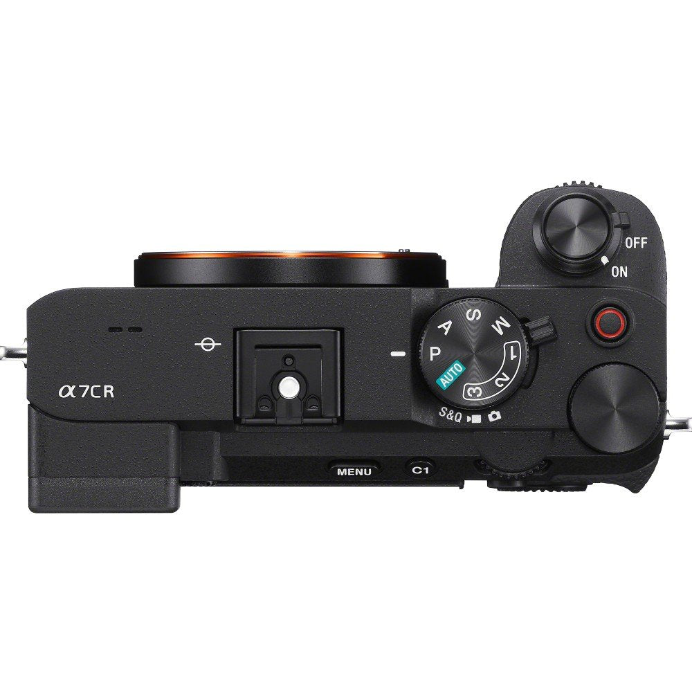 Sony a7CR vista dall'alto, con la ghiera dei modi P/A/S/M, la slitta multi-interfaccia e il pulsante di scatto