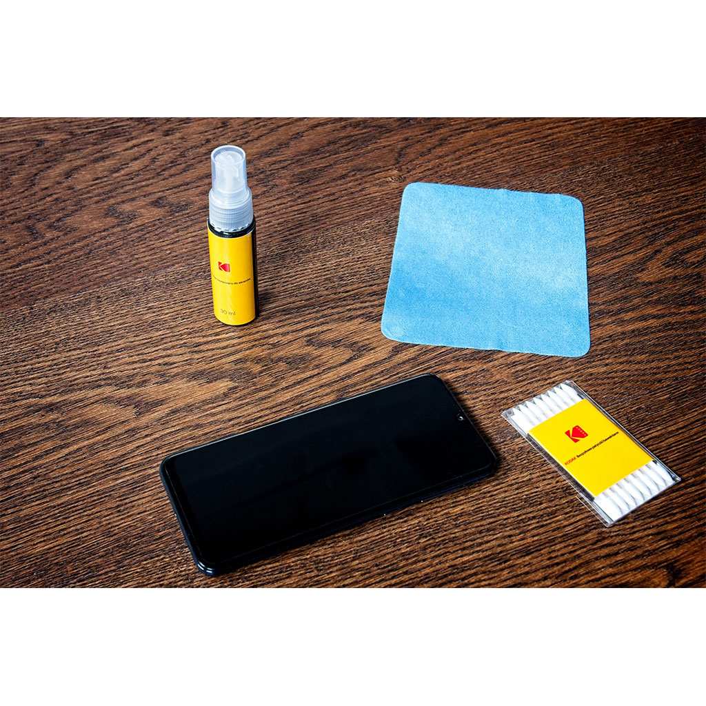Kodak Kit di Pulizia per Smartphone, con Liquido, Panno in Microfibra e Bastoncini di Cotone Senza Polvere